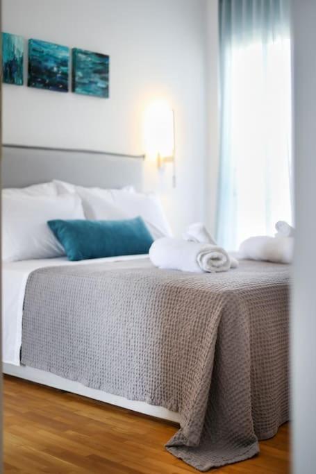 Blue Delta Apartment Palaio Faliro Афины Экстерьер фото