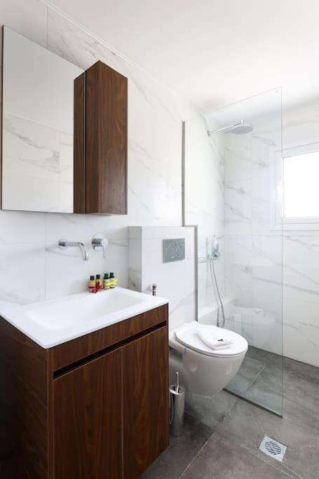 Blue Delta Apartment Palaio Faliro Афины Экстерьер фото